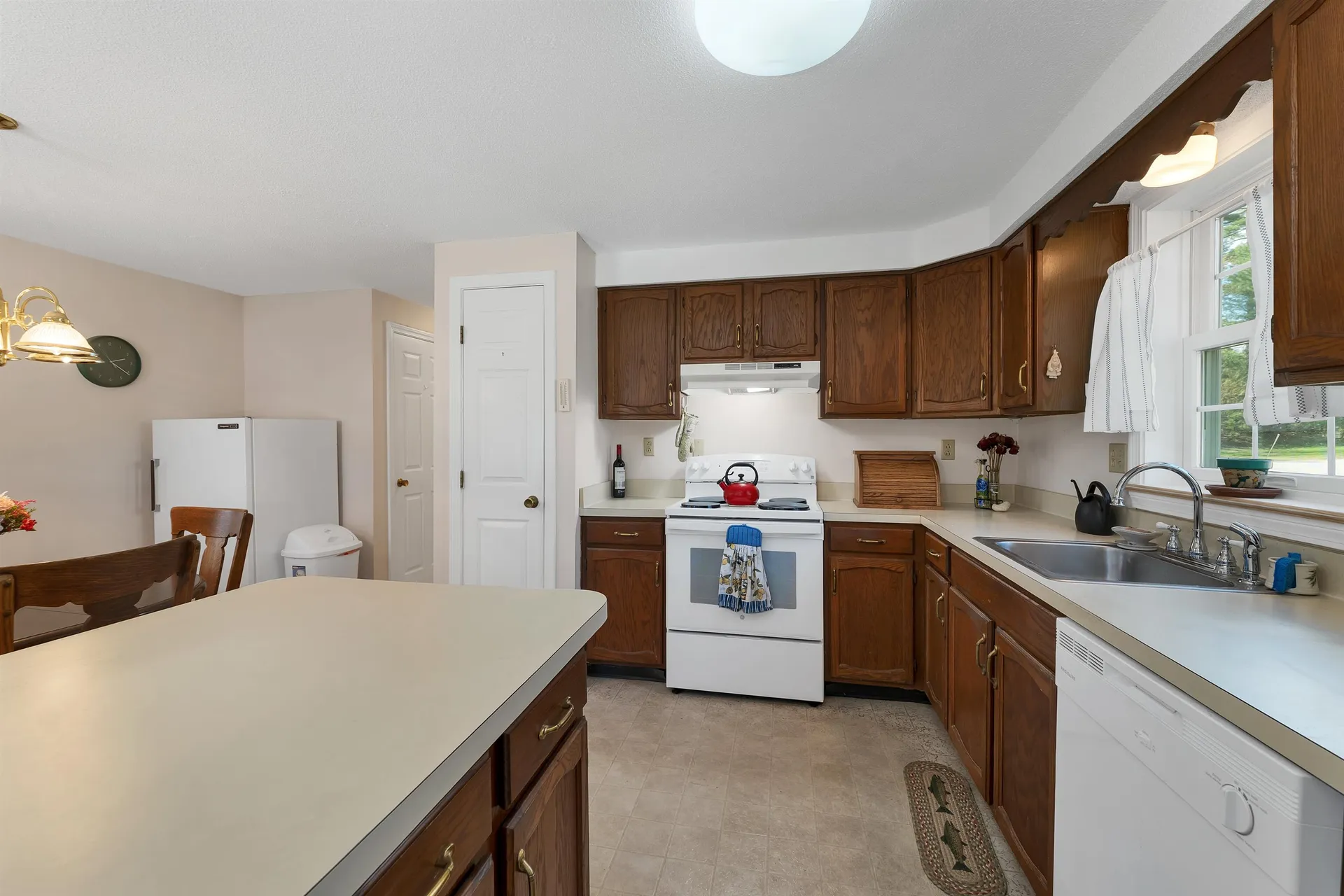 2 Aspen Lane Merrimack NH 03054