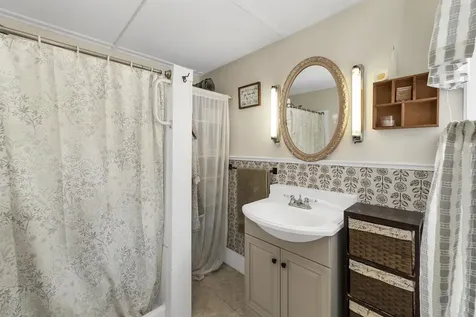 133 Center Street Wolfeboro NH 03894