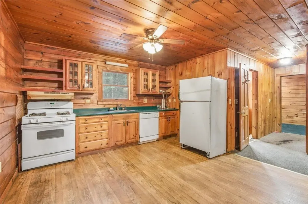 2352 Minard Hill Road Groton VT 05046