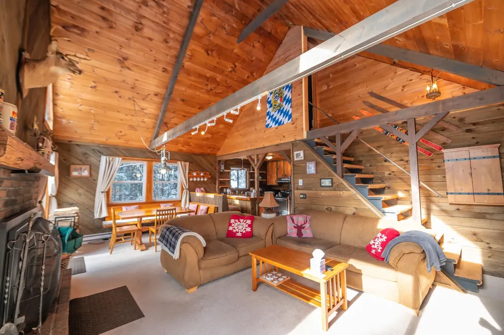 48 Upper Highlands Loop Dover VT 05356