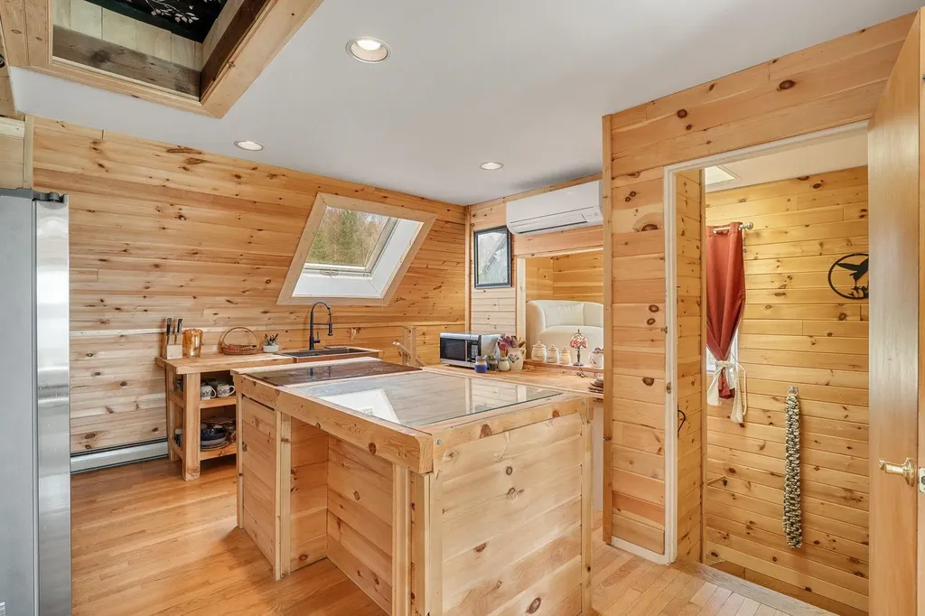 145 Jeffries Road Newport Town VT 05857