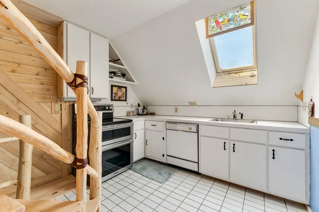 145 Jeffries Road Newport Town VT 05857