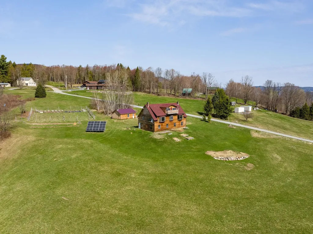 145 Jeffries Road Newport Town VT 05857