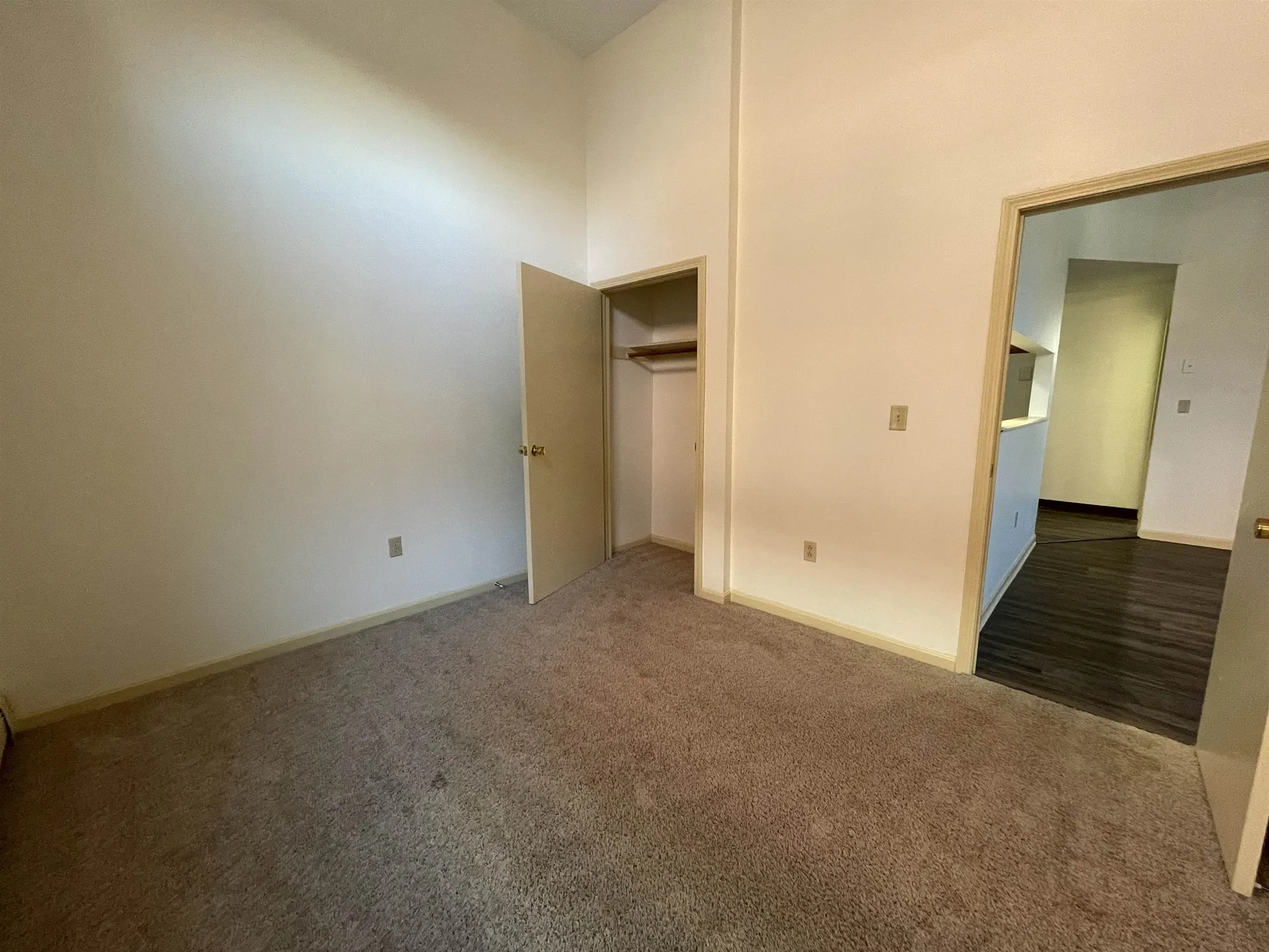 521 Pine Street Manchester NH 03102