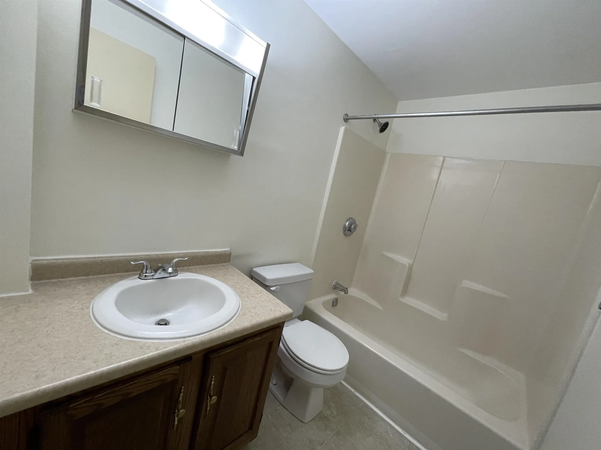 521 Pine Street Manchester NH 03102