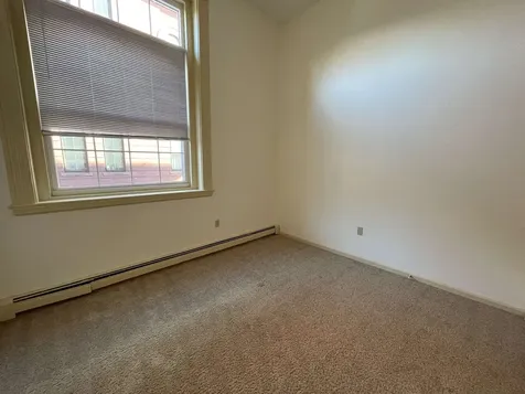 521 Pine Street Manchester NH 03102