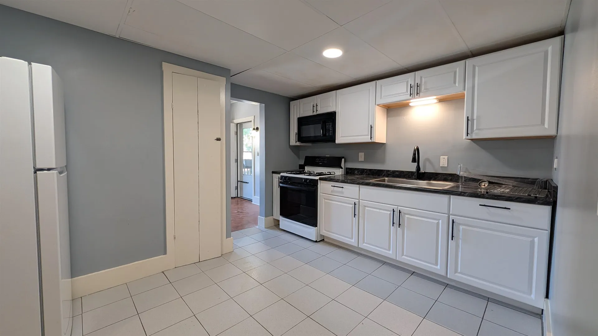 68 Charles Street Rochester NH 03867