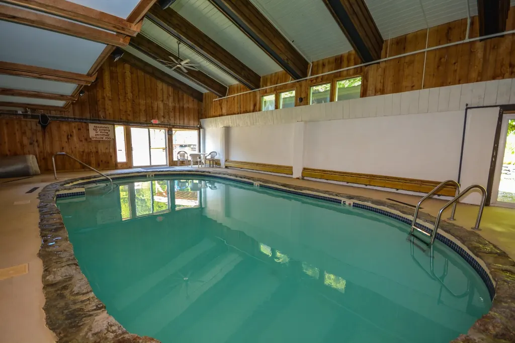 49 West Road Wilmington VT 05363
