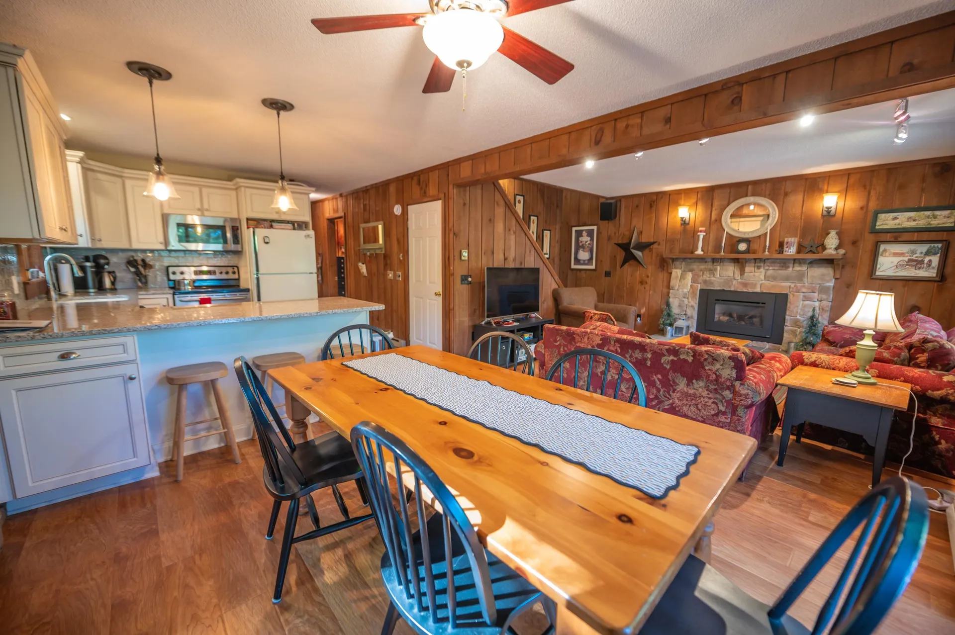 49 West Road Wilmington VT 05363