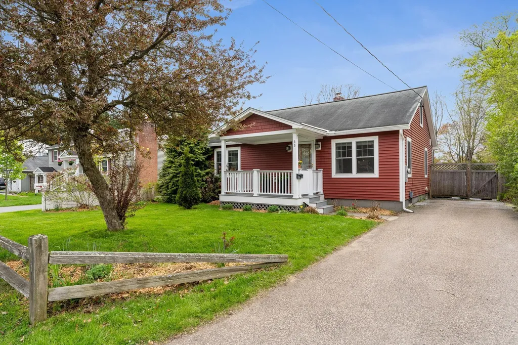 25 Birch Street South Burlington VT 05403