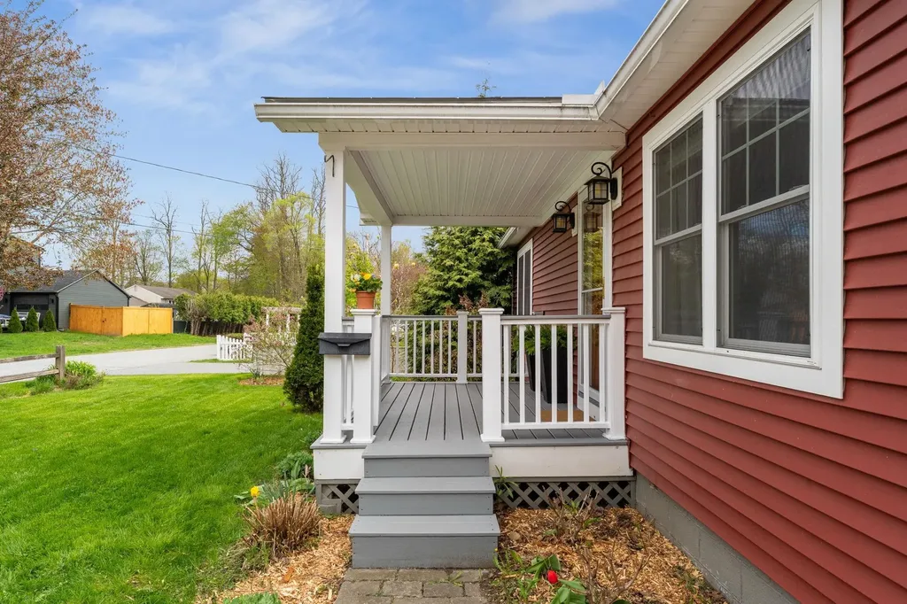 25 Birch Street South Burlington VT 05403