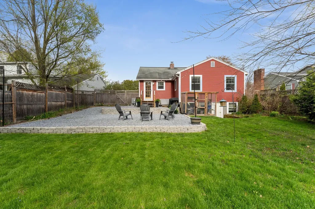 25 Birch Street South Burlington VT 05403