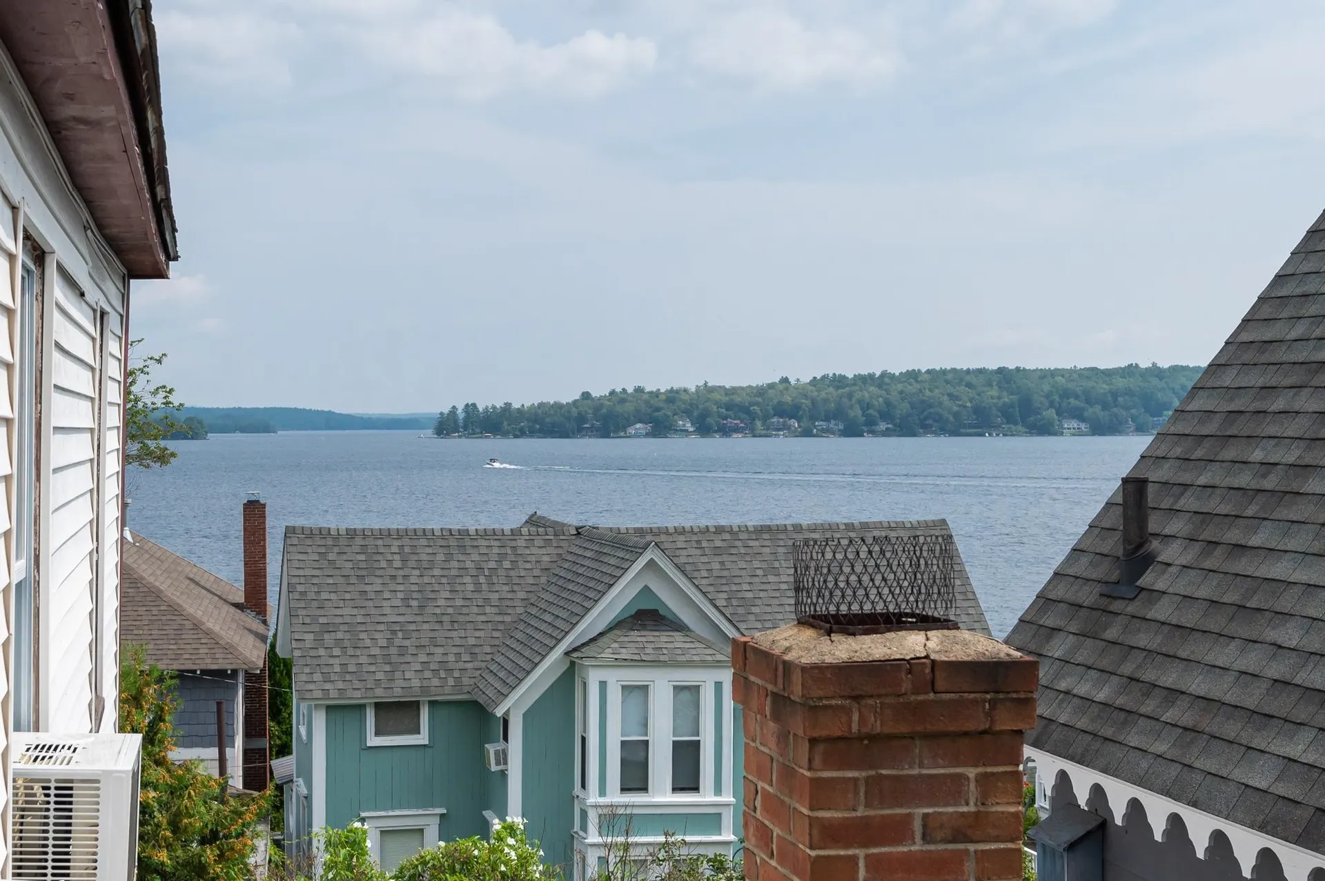 7 Baker Avenue Laconia NH 03246