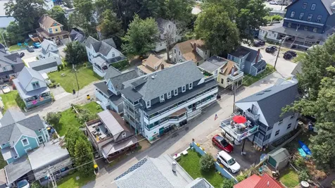 7 Baker Avenue Laconia NH 03246