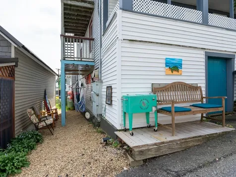 7 Baker Avenue Laconia NH 03246