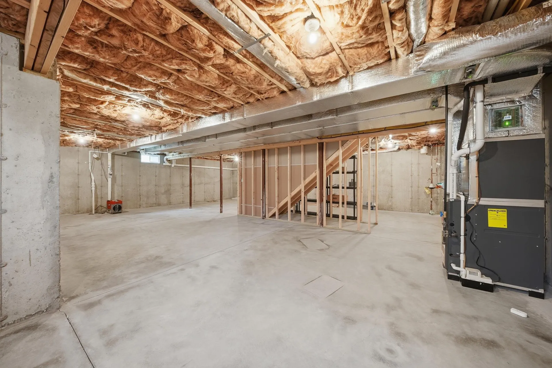 12 Sandybrook Drive Raymond NH 03077