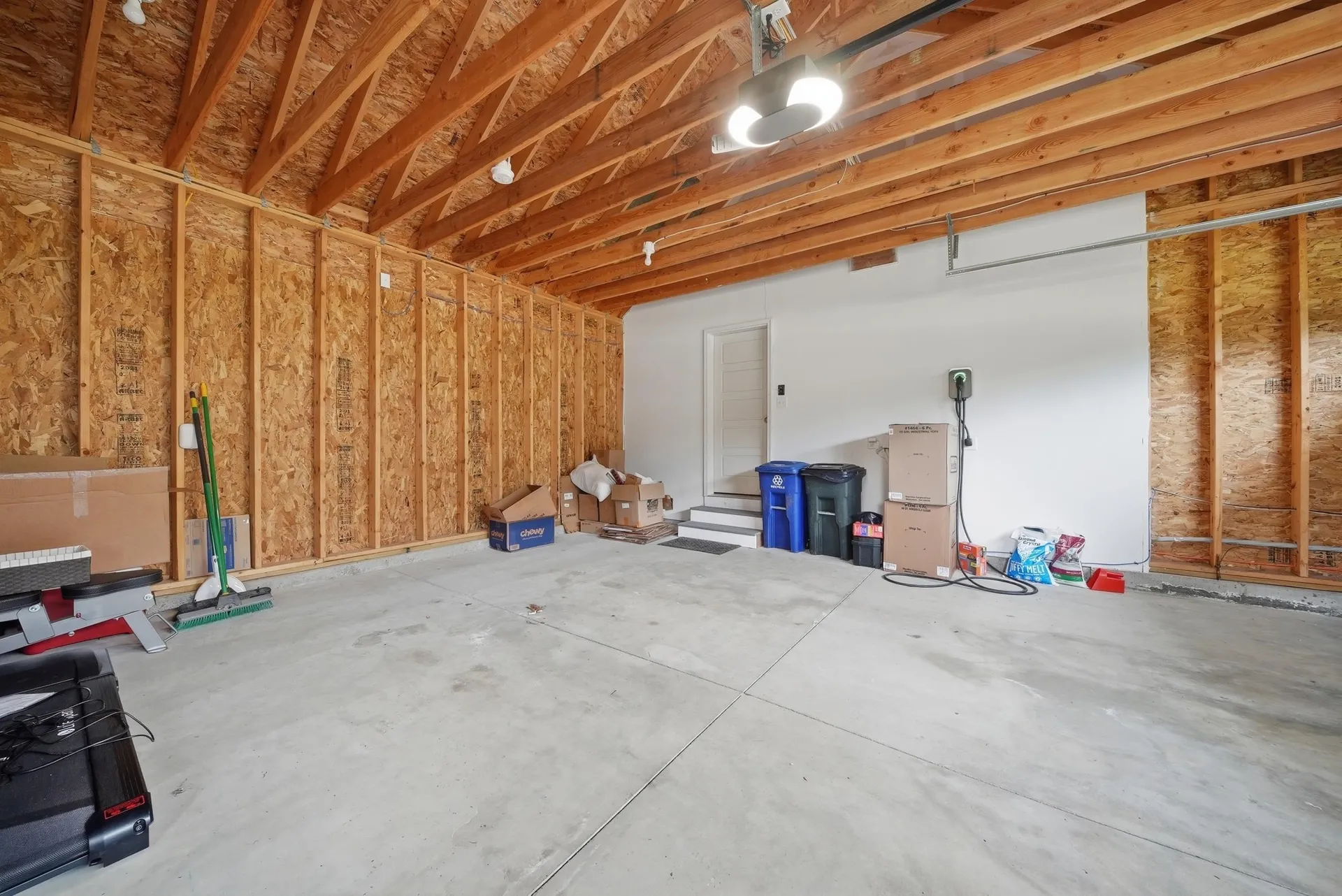 12 Sandybrook Drive Raymond NH 03077