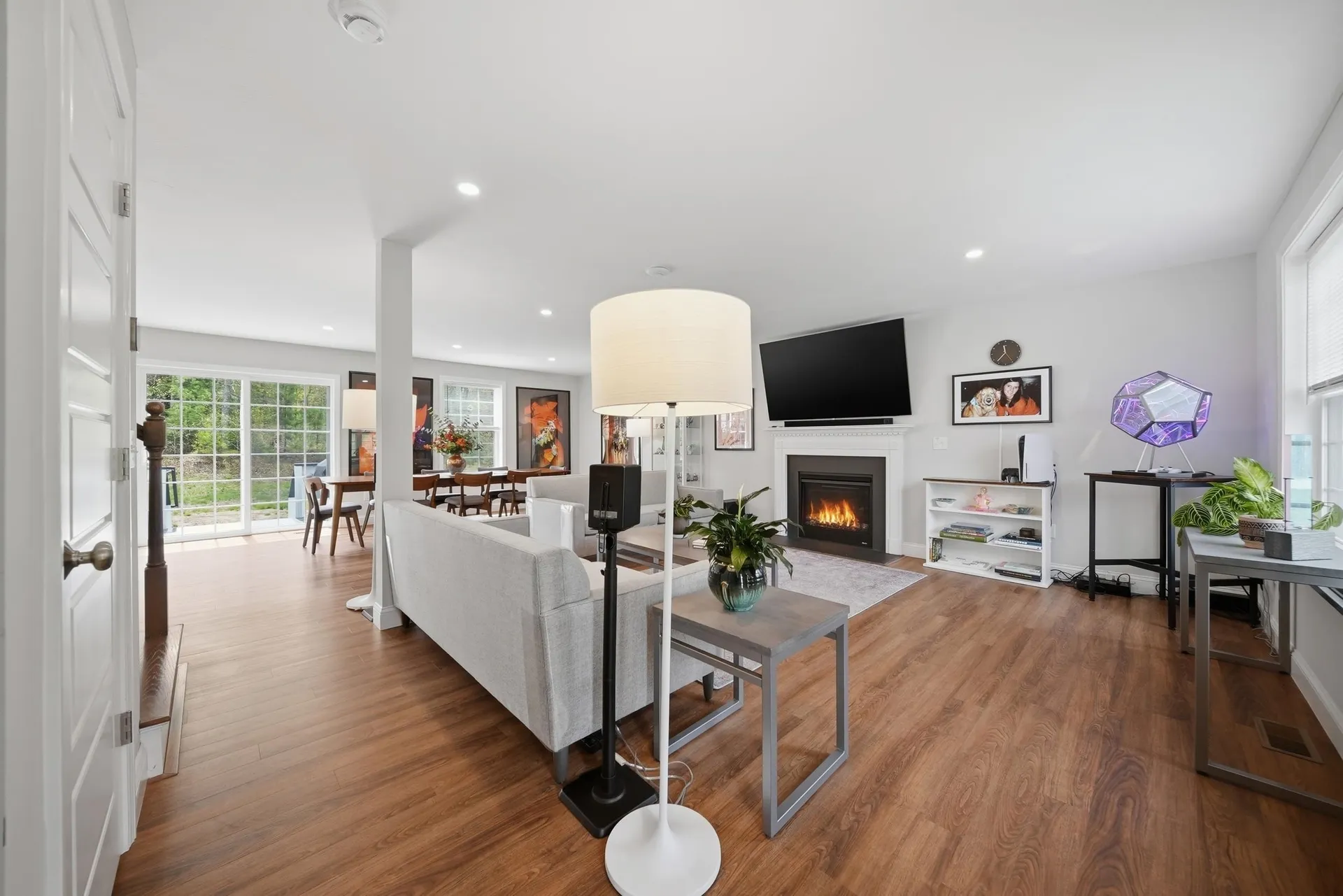12 Sandybrook Drive Raymond NH 03077