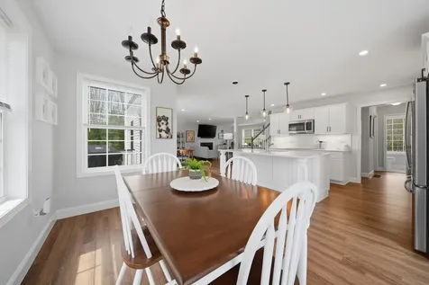 12 Sandybrook Drive Raymond NH 03077