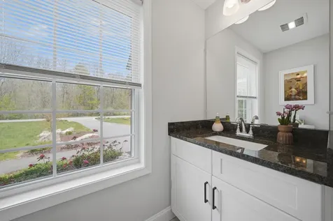 12 Sandybrook Drive Raymond NH 03077