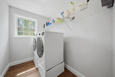 12 Sandybrook Drive Raymond NH 03077