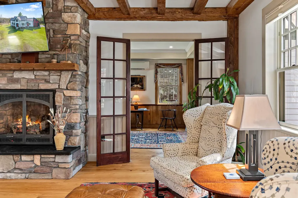 1576 Ferry Road Charlotte VT 05445