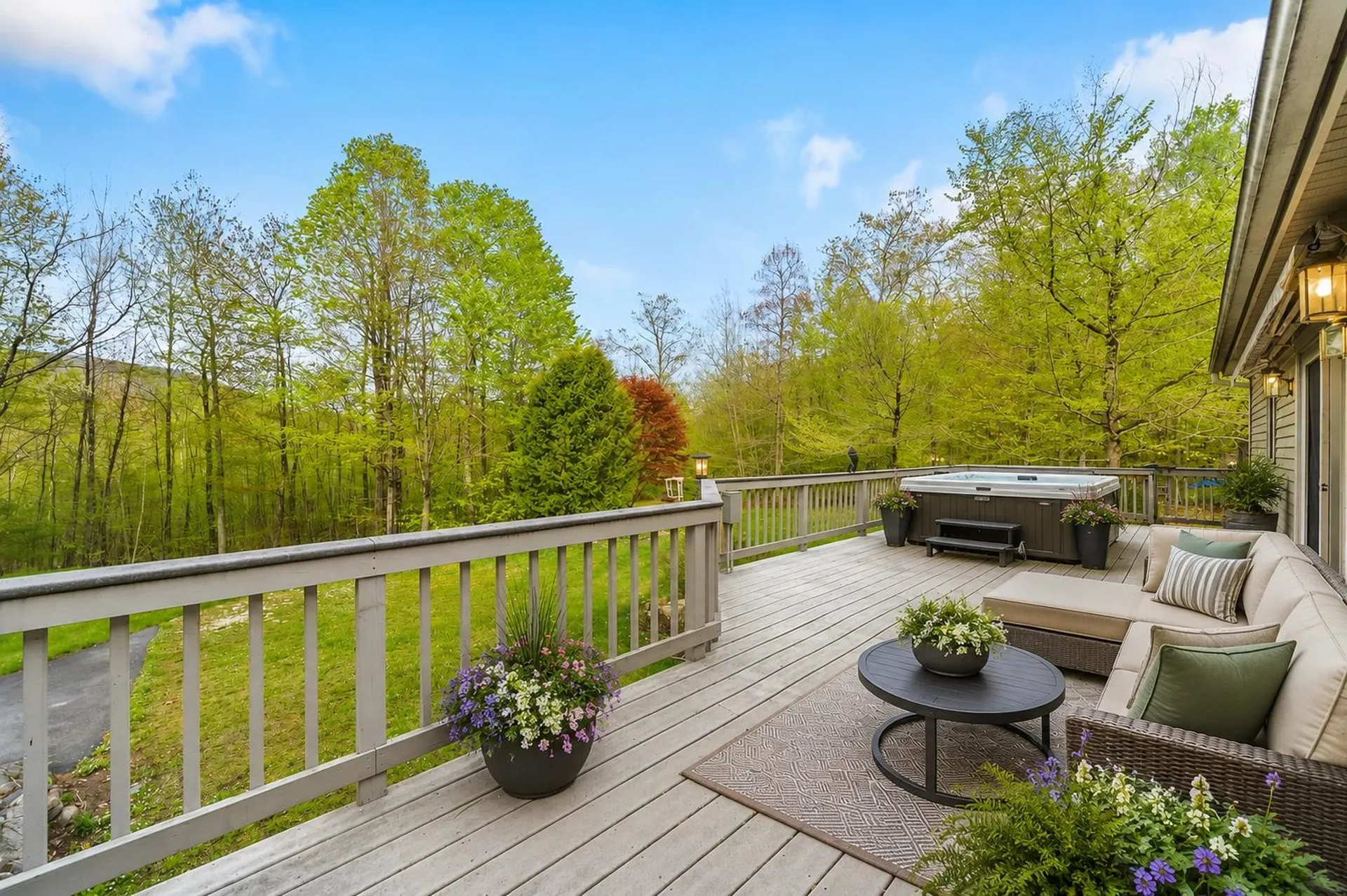 10 Avon Shores Road Moultonborough NH 03254