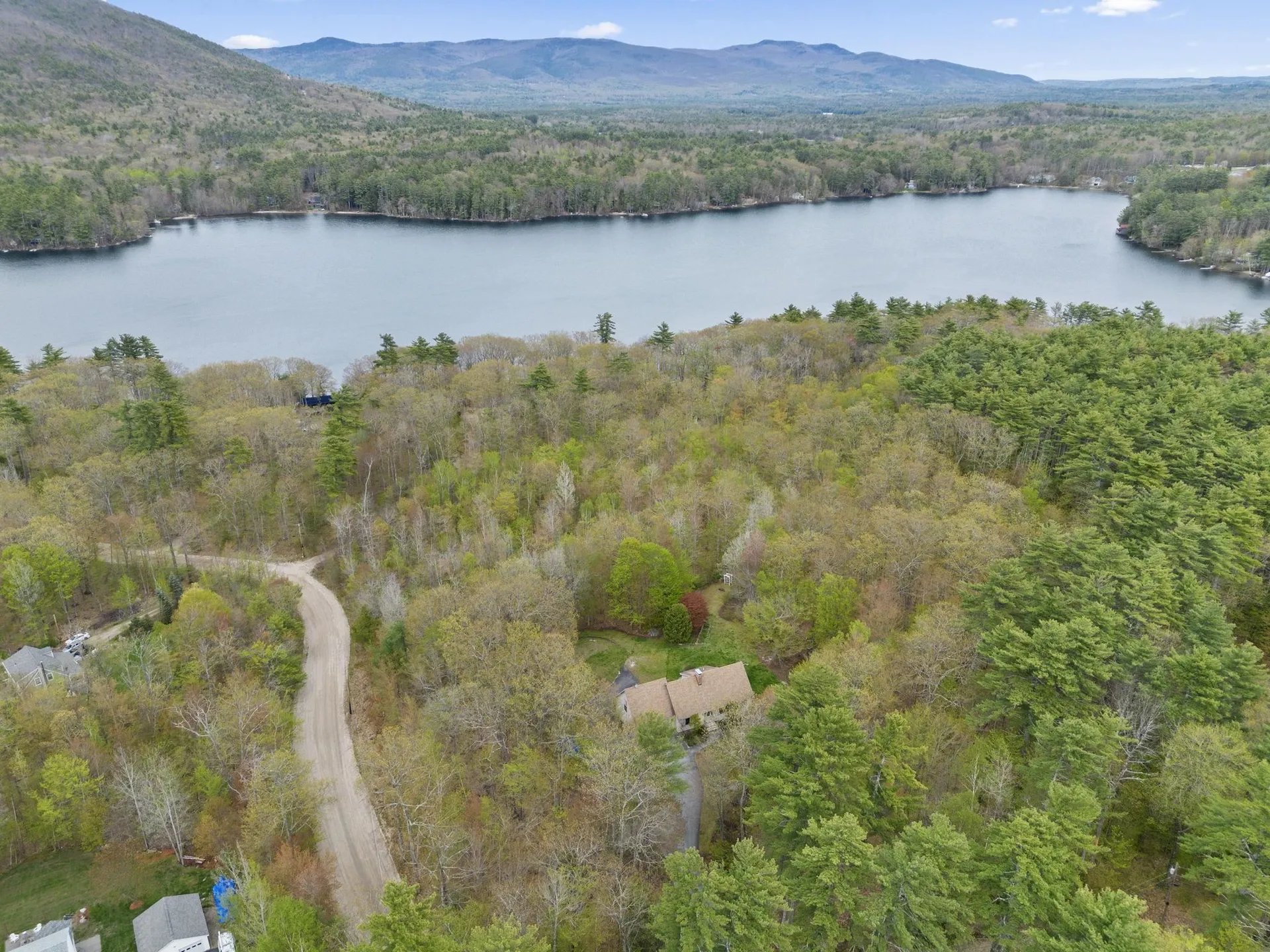 10 Avon Shores Road Moultonborough NH 03254