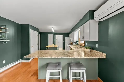 10 Avon Shores Road Moultonborough NH 03254