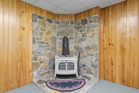 10 Avon Shores Road Moultonborough NH 03254