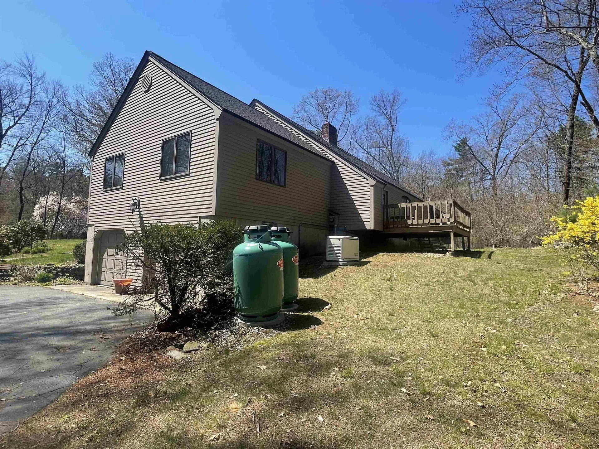 15 Knightland Road Atkinson NH 03811