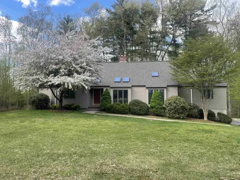15 Knightland Road Atkinson NH 03811