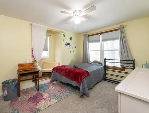 4 Sunset Drive Londonderry NH 03053