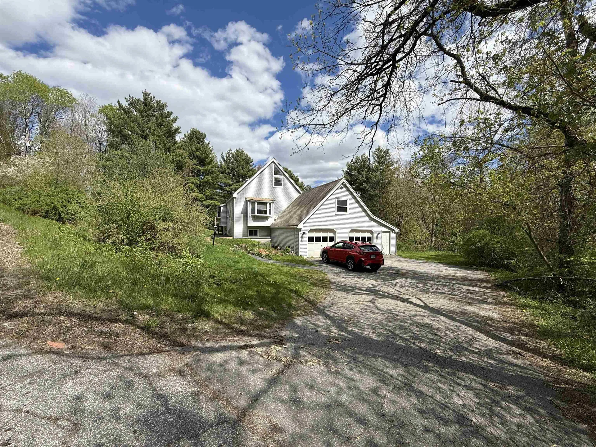128 Roberts Hill Road Claremont NH 03743