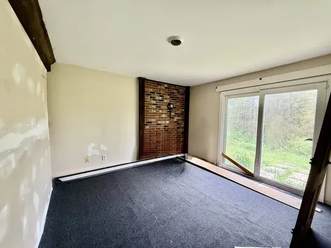 128 Roberts Hill Road Claremont NH 03743