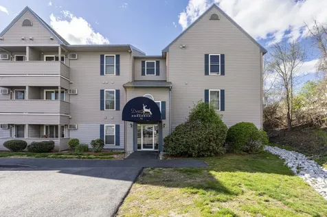 92 Eastern Avenue Manchester NH 03104