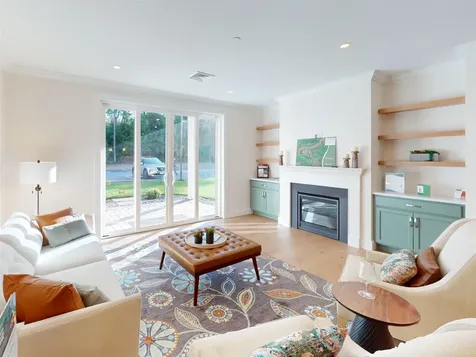 1 Longview Drive Atkinson NH 03811