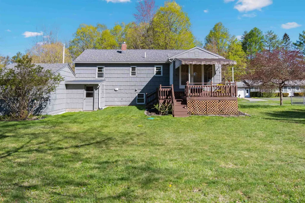 5 Cemetery Road Essex VT 05452