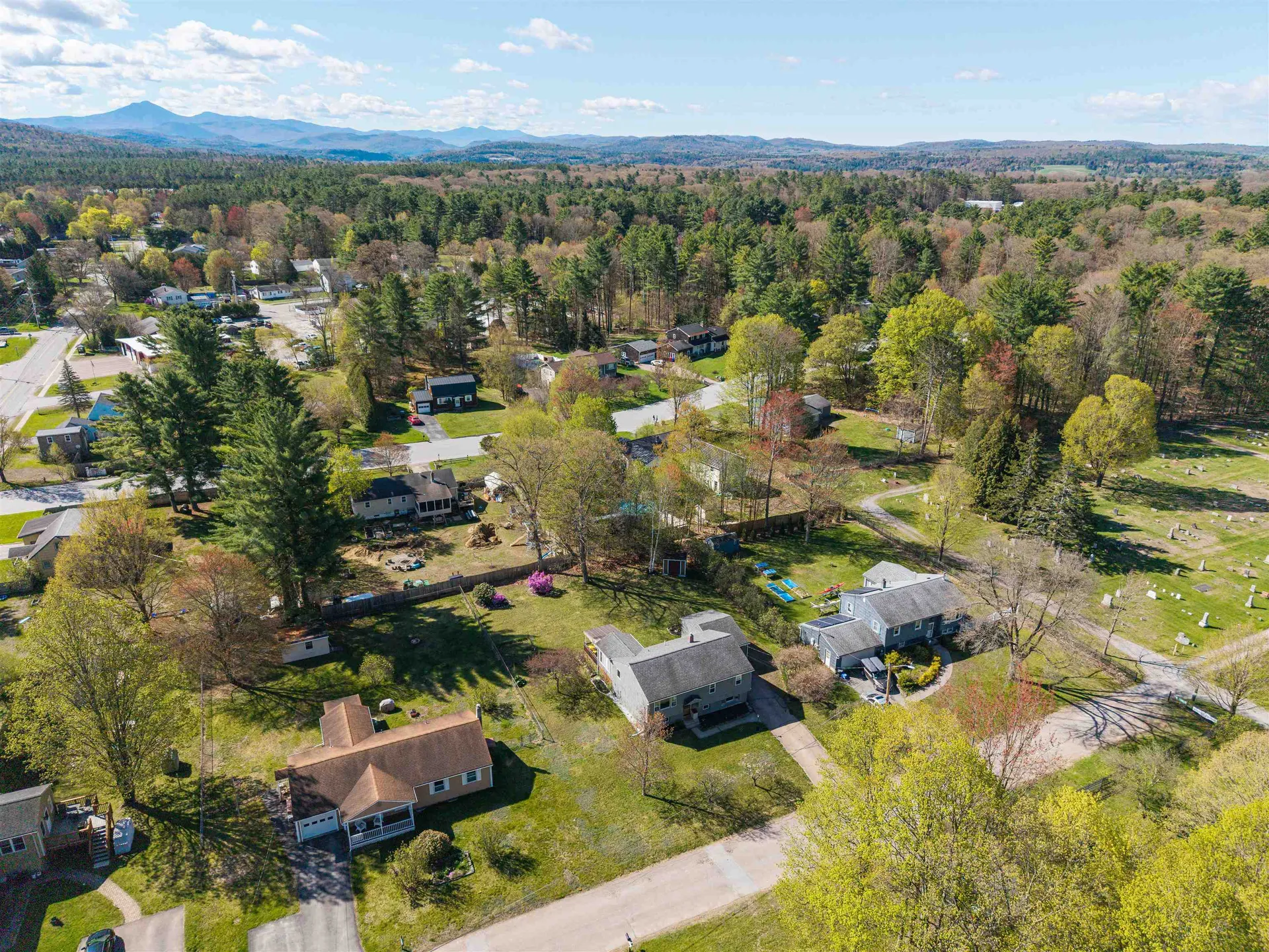 5 Cemetery Road Essex VT 05452