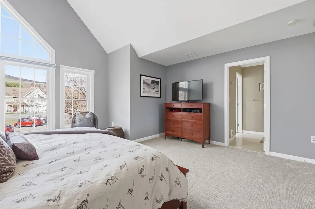 112 Woodland Loop Lincoln NH 03251