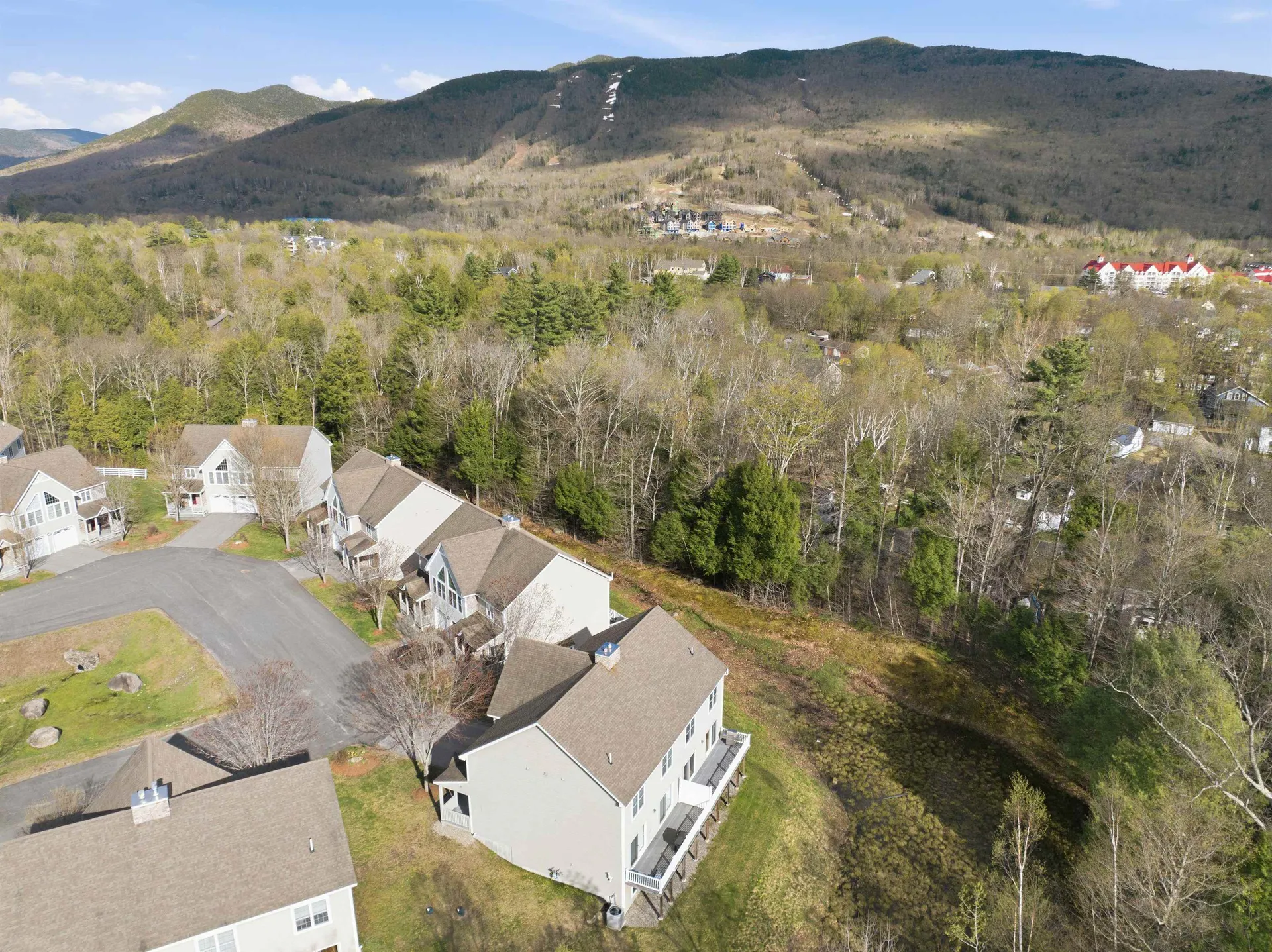 112 Woodland Loop Lincoln NH 03251