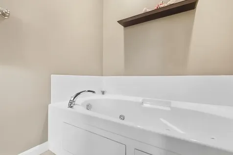 112 Woodland Loop Lincoln NH 03251