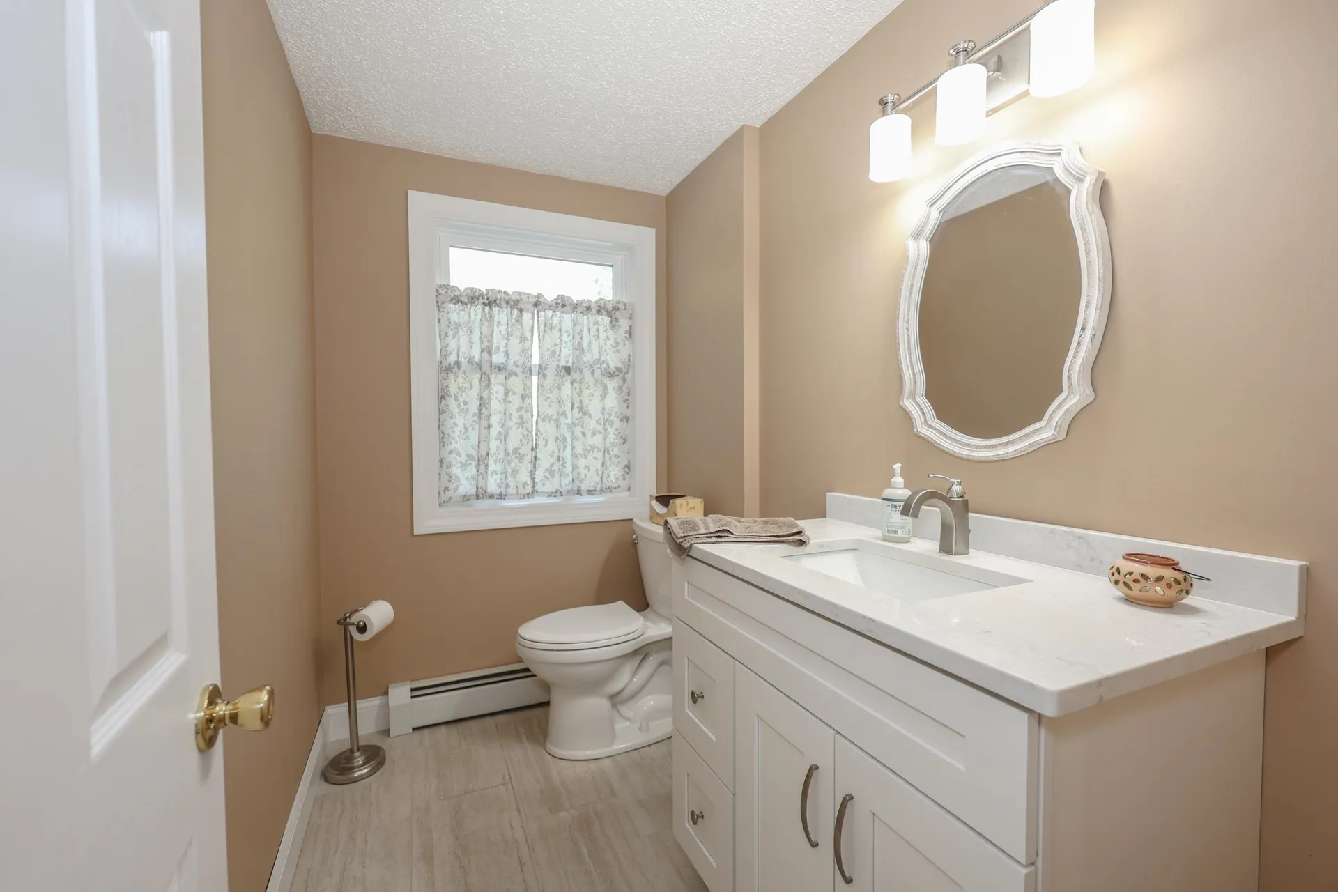 238 Whitten Road Milford NH 03055