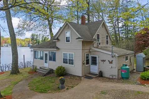 16 Gardner Road Windham NH 03087