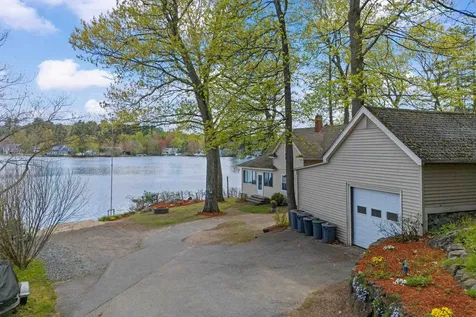 16 Gardner Road Windham NH 03087