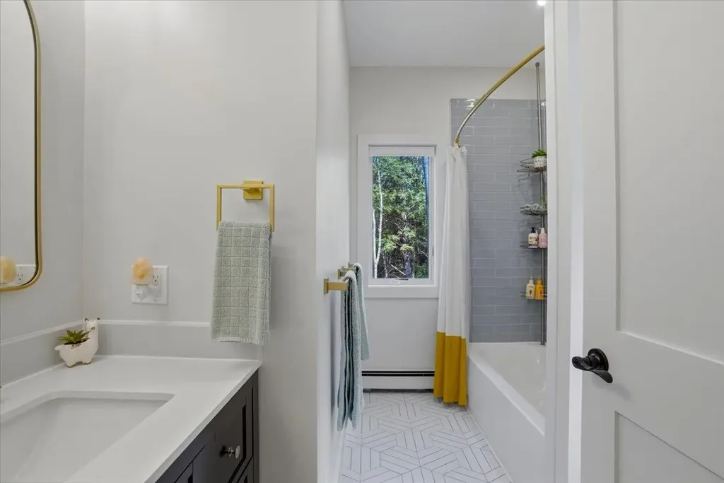545 Stagecoach Lane Waterbury VT 05677