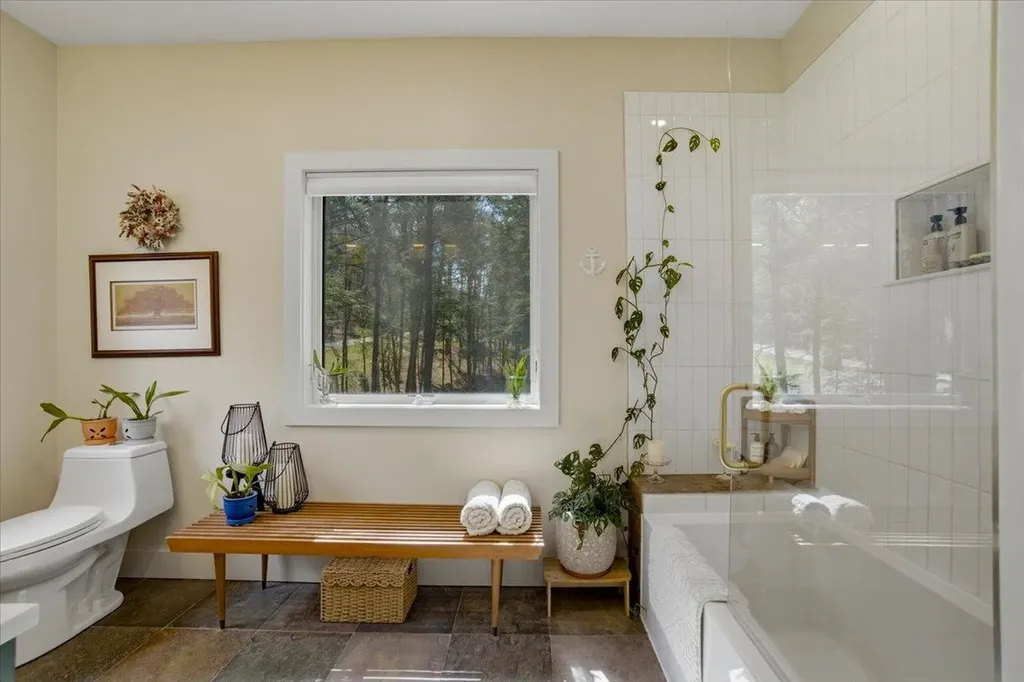 545 Stagecoach Lane Waterbury VT 05677