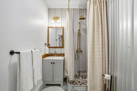 545 Stagecoach Lane Waterbury VT 05677