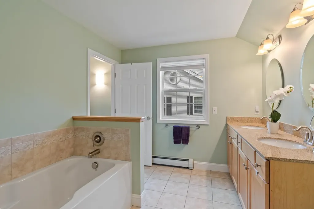 47 Lavoie Drive Essex Junction VT 05452