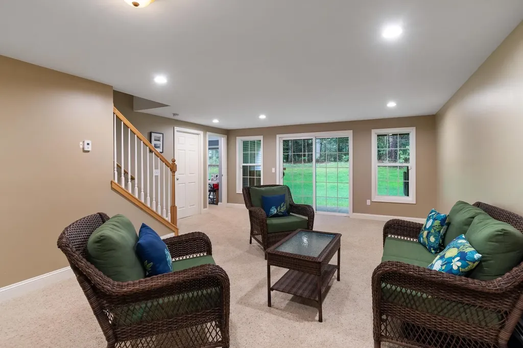 47 Lavoie Drive Essex Junction VT 05452